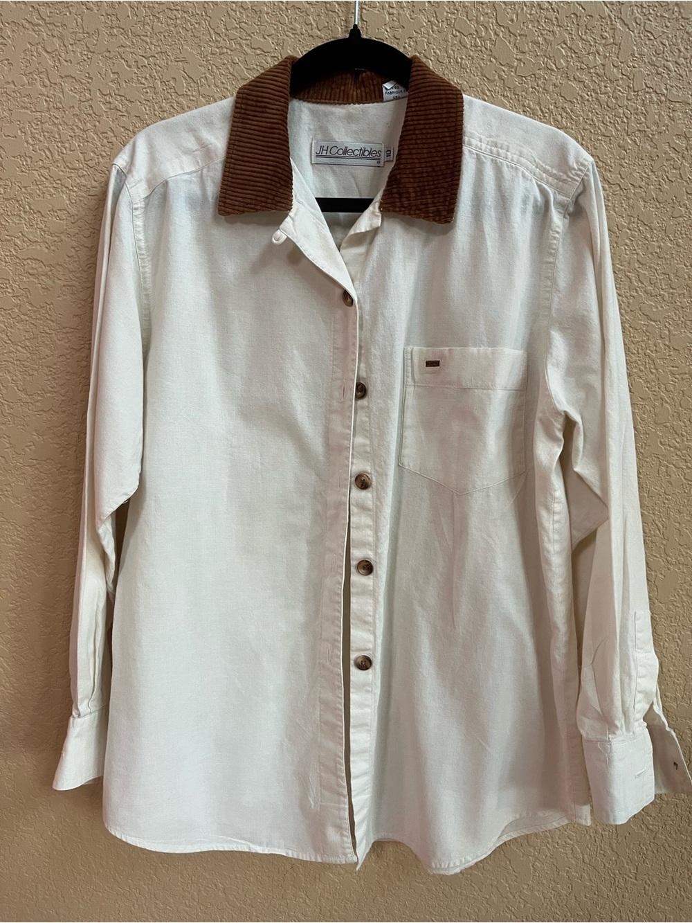 Vintage JH Collectibles women’s Cream Shirt with Brown Corduroy Collar